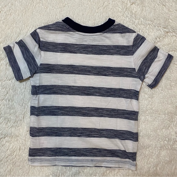 Cherokee Short Sleeve Shirt - Picture 2 of 4